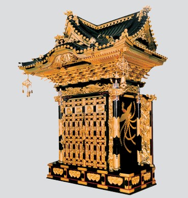 宮殿三方妻瓦葺造り 
