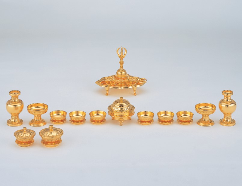 燈明寺型前具 